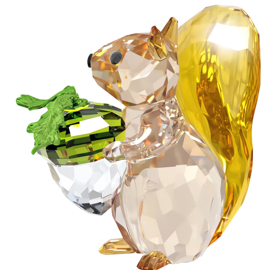 Idyllia Squirrel and Acorn