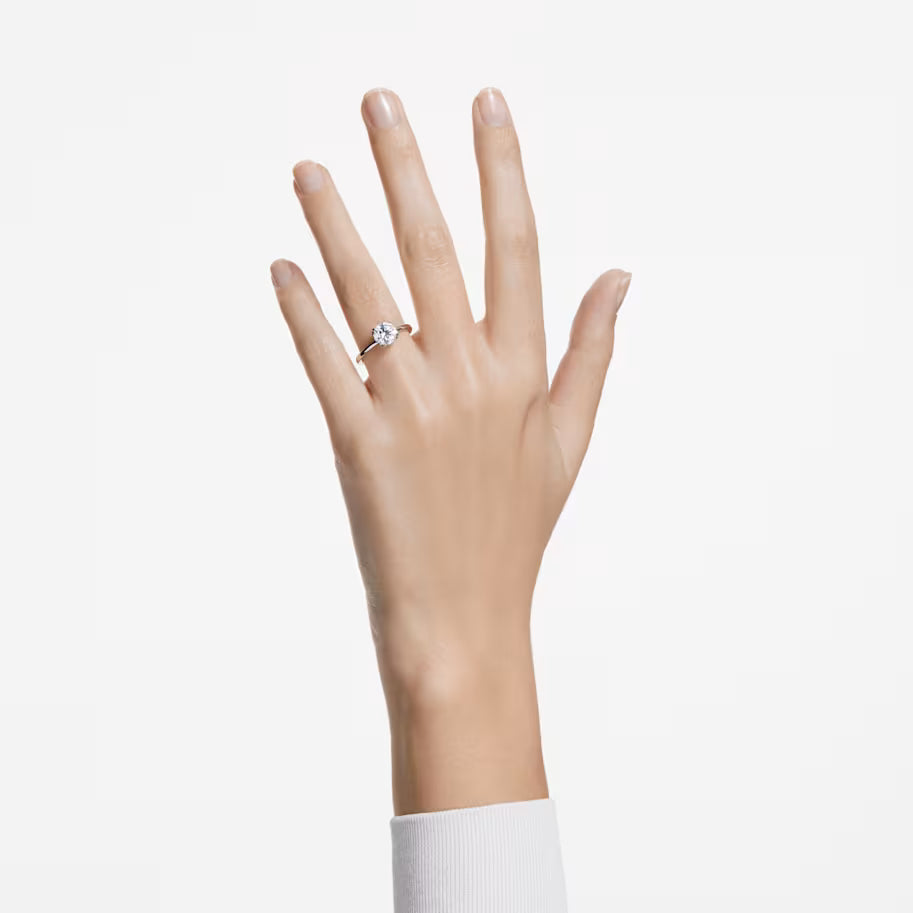 Stilla cocktail ring, Round cut, White, Silver-tone finish