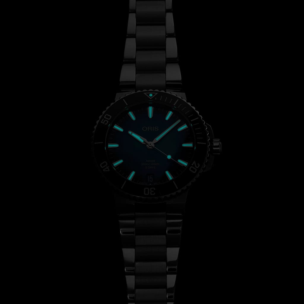 Oris Aquis Date Calibre 400 Automatic Watch 01 400 7790 4135-07 8 23 02PEB