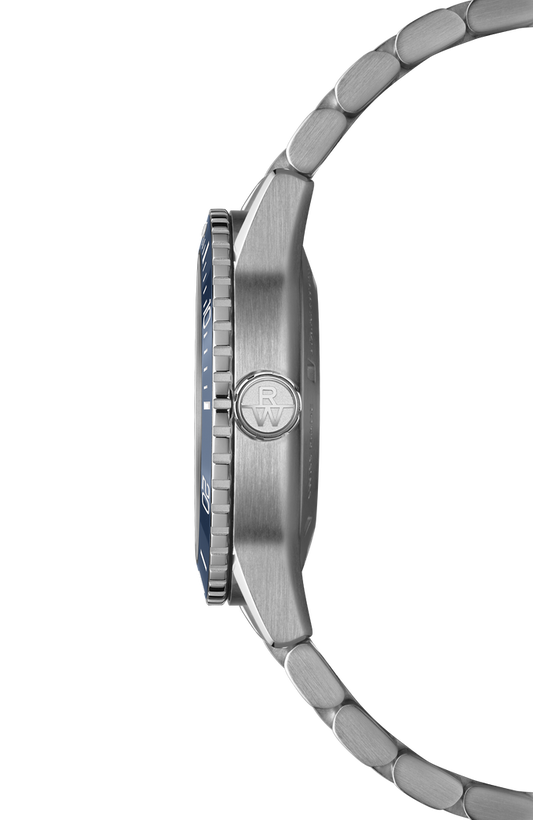 Freelancer Diver White Dial Bracelet Watch, 36mm 2755-ST3-30001