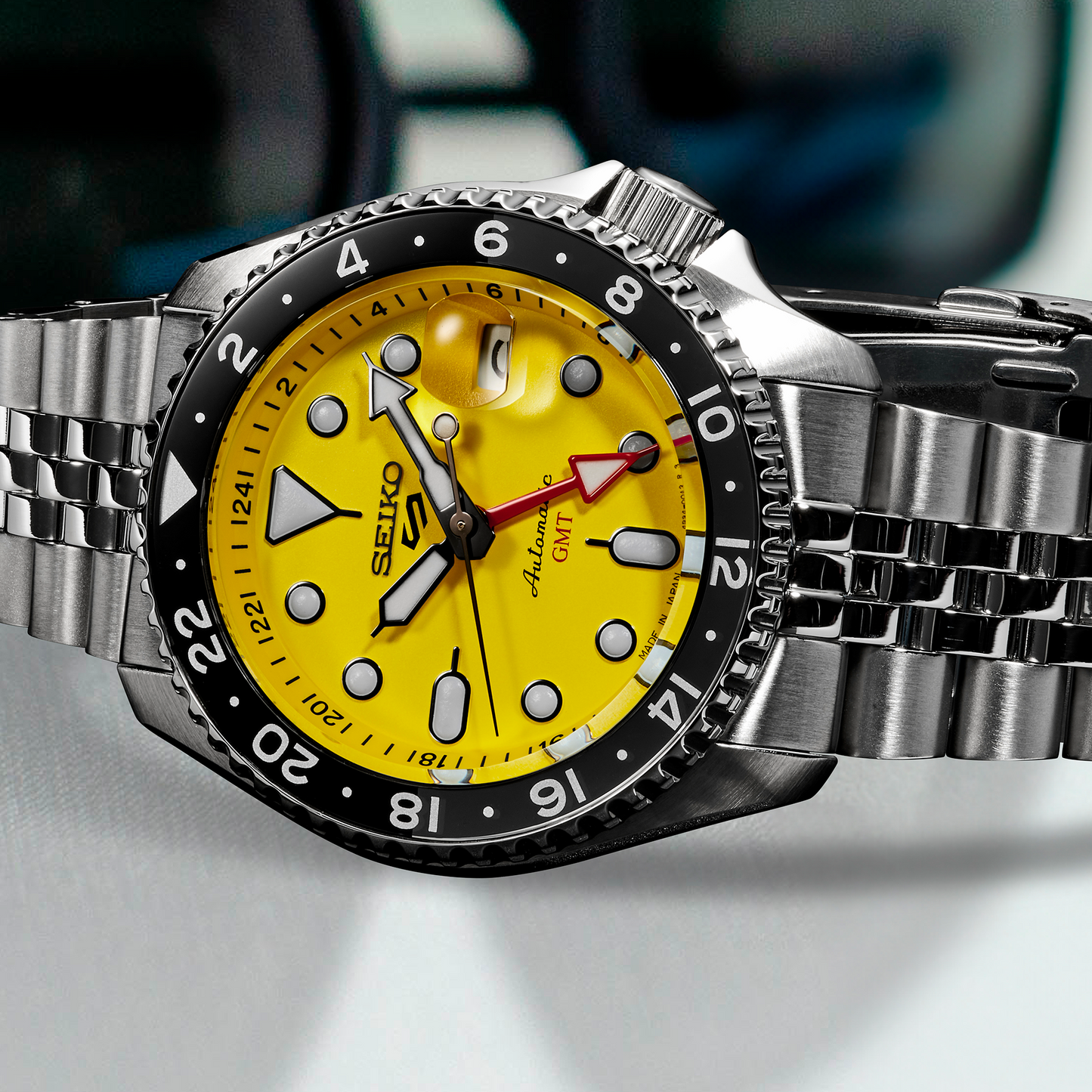 Seiko 5 Sports Watch SSK017