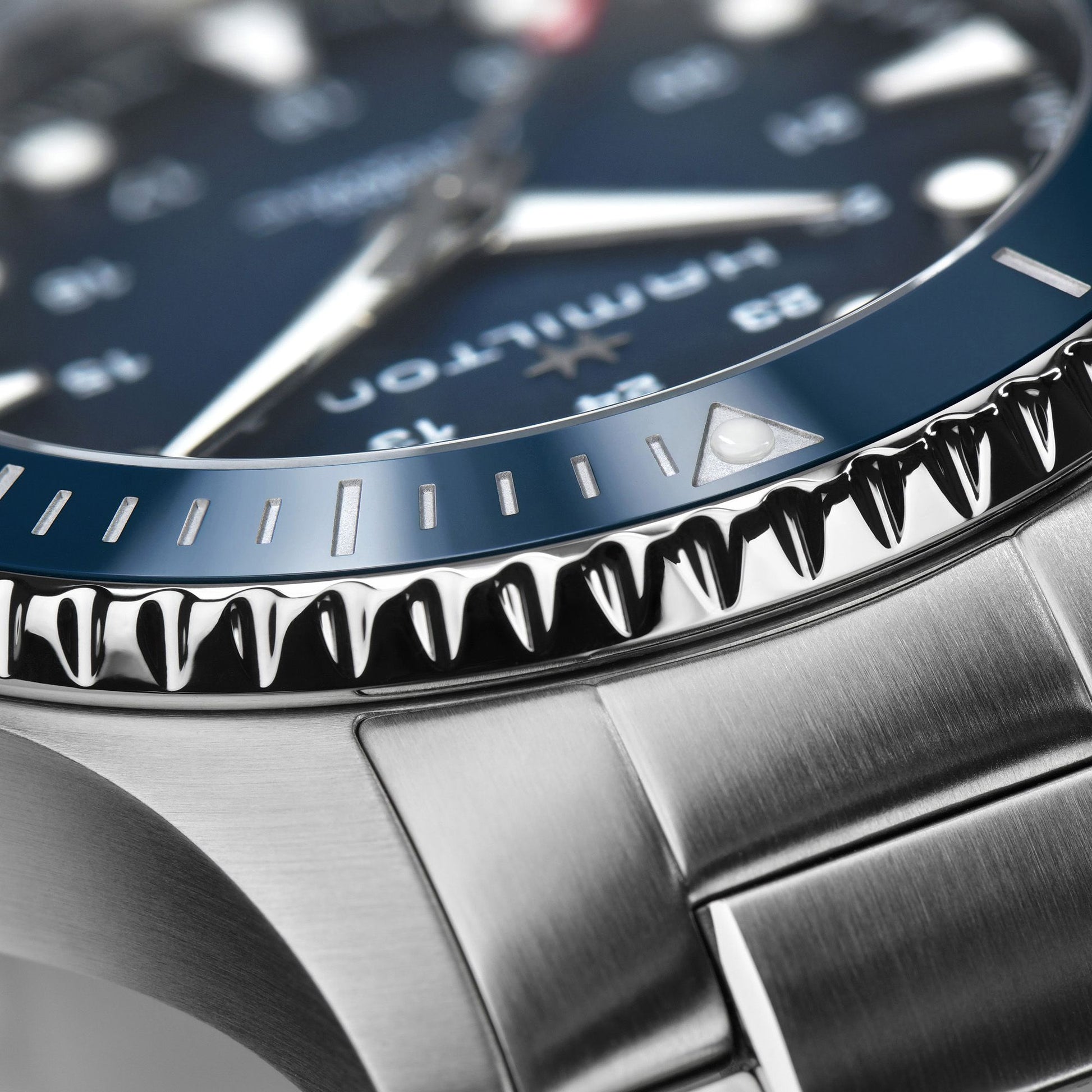 Hamilton Khaki NavyScuba Auto H82505140