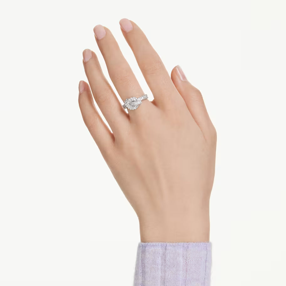 Matrix ring, Baguette cut, Knot, White, Rhodium plated