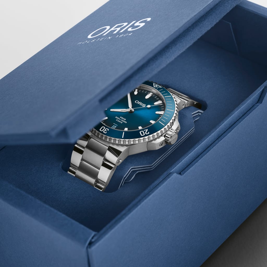 Oris Aquis Date Calibre 400 Automatic Watch 01 400 7790 4135-07 8 23 02PEB