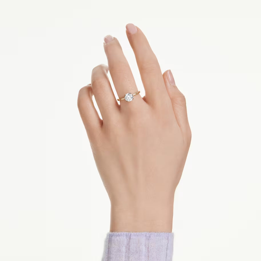 Stilla cocktail ring, Round cut, White, Gold-tone plated